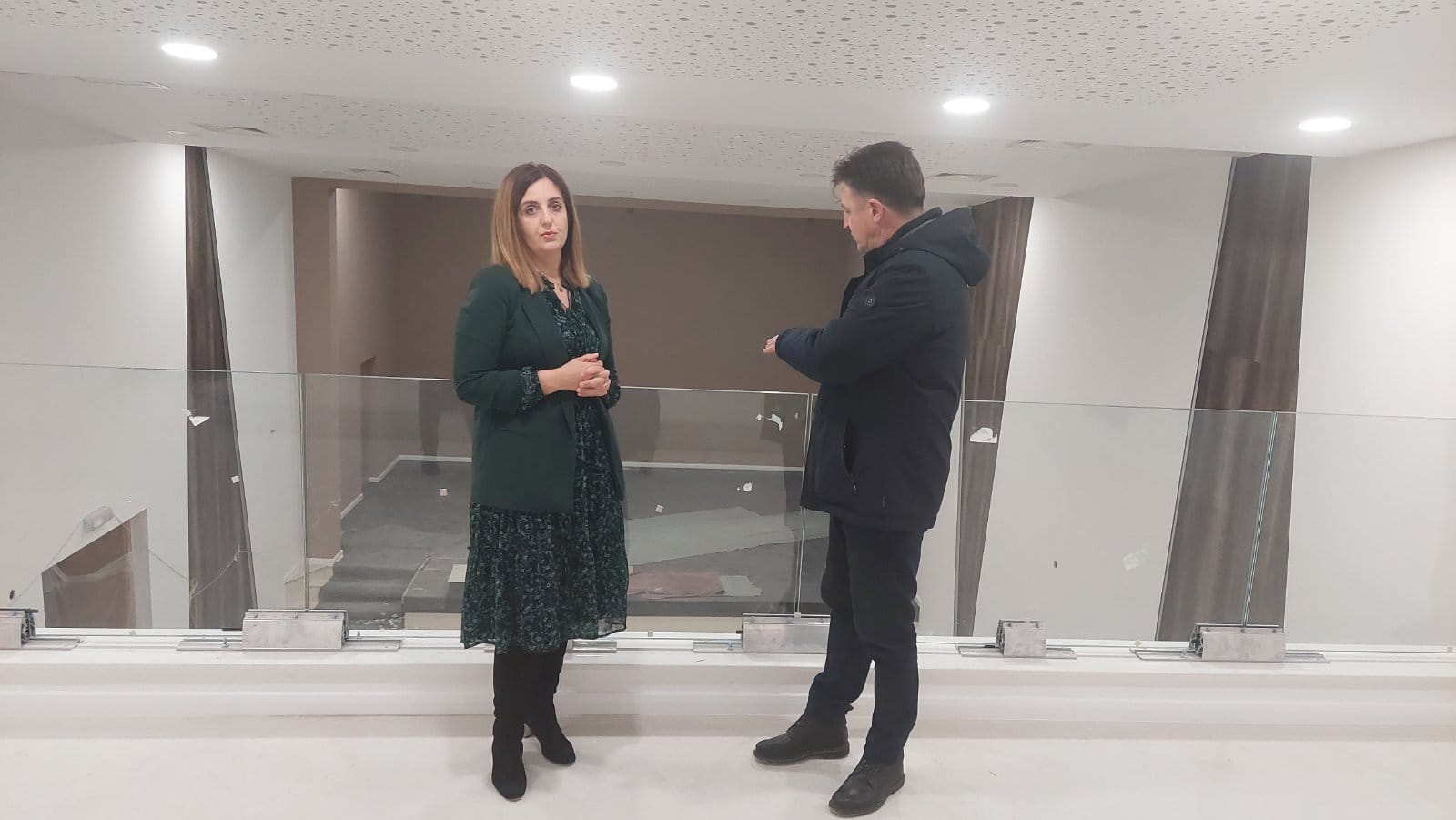 U Javnoj ustanovi Centar za kulturu “Ahmed Muradbegović” Gradačac s nestrpljenjem iščekuju završetak radova na rekonstrukciji gradskog kina