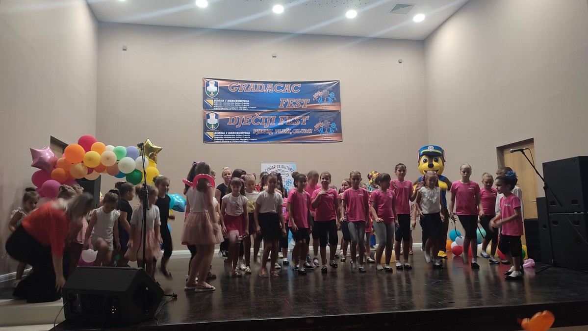 GRADAČAC FEST: Održan prvi Dječiji Fest u Gradačcu