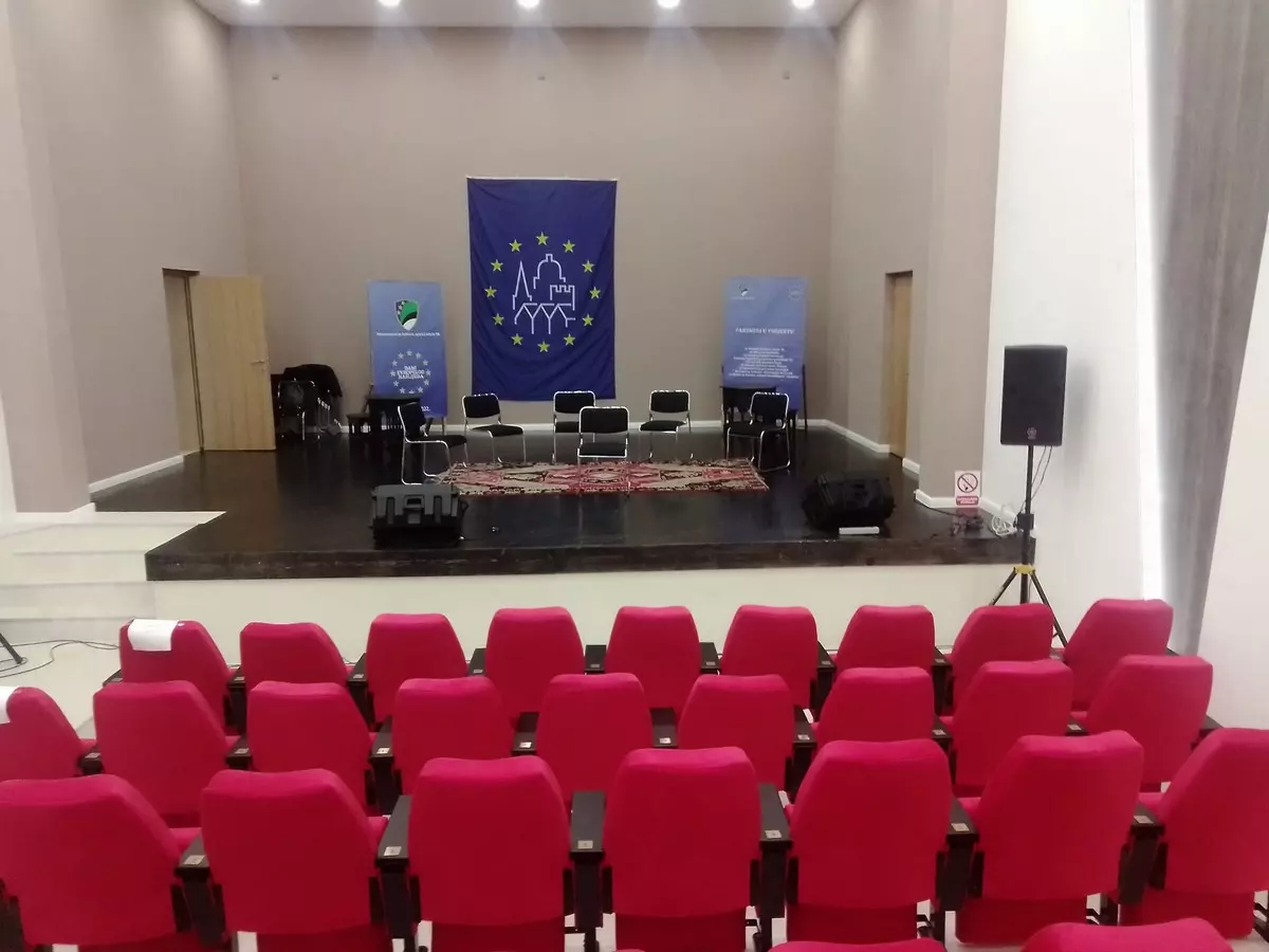 Koncert sazlija TK u Gradskom kinu u Gradačcu